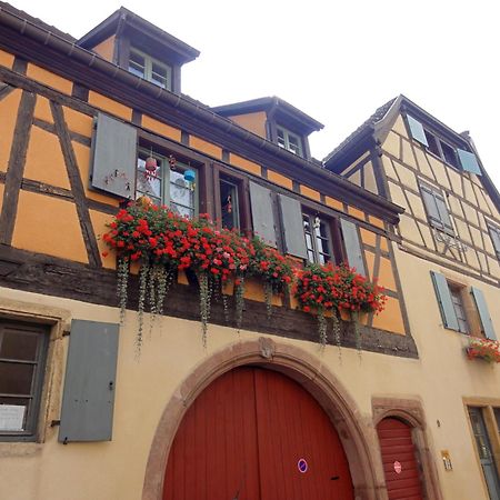 Gite Traditionnel Au Centre Historique D'Eguisheim Eksteriør billede