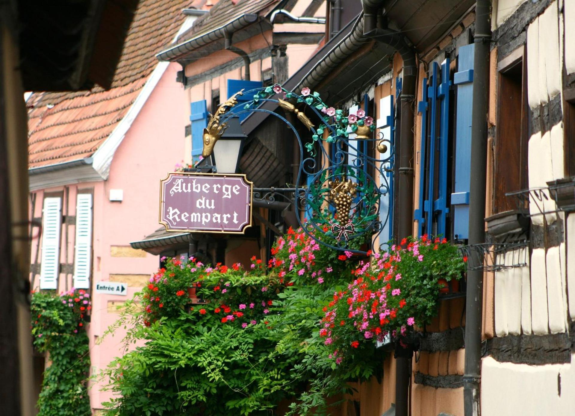 Gite Traditionnel Au Centre Historique D'Eguisheim Eksteriør billede